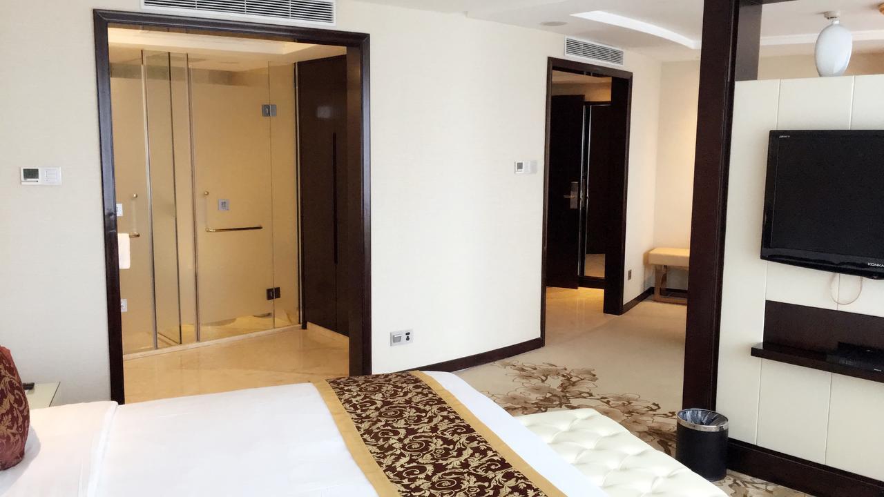 Chunjiang Lushan Hotel Shenzhen Exterior foto